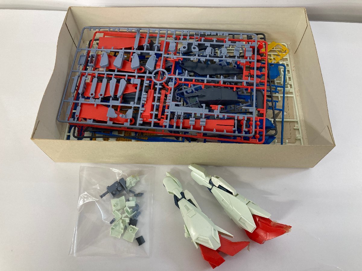 ジャンク品) 旧キット 1/100 MSZ-006 Zガンダム 「機動戦士Z ジャンク品) 旧キット 1/100 MSZ-006 Zガンダム 「機動戦士Z