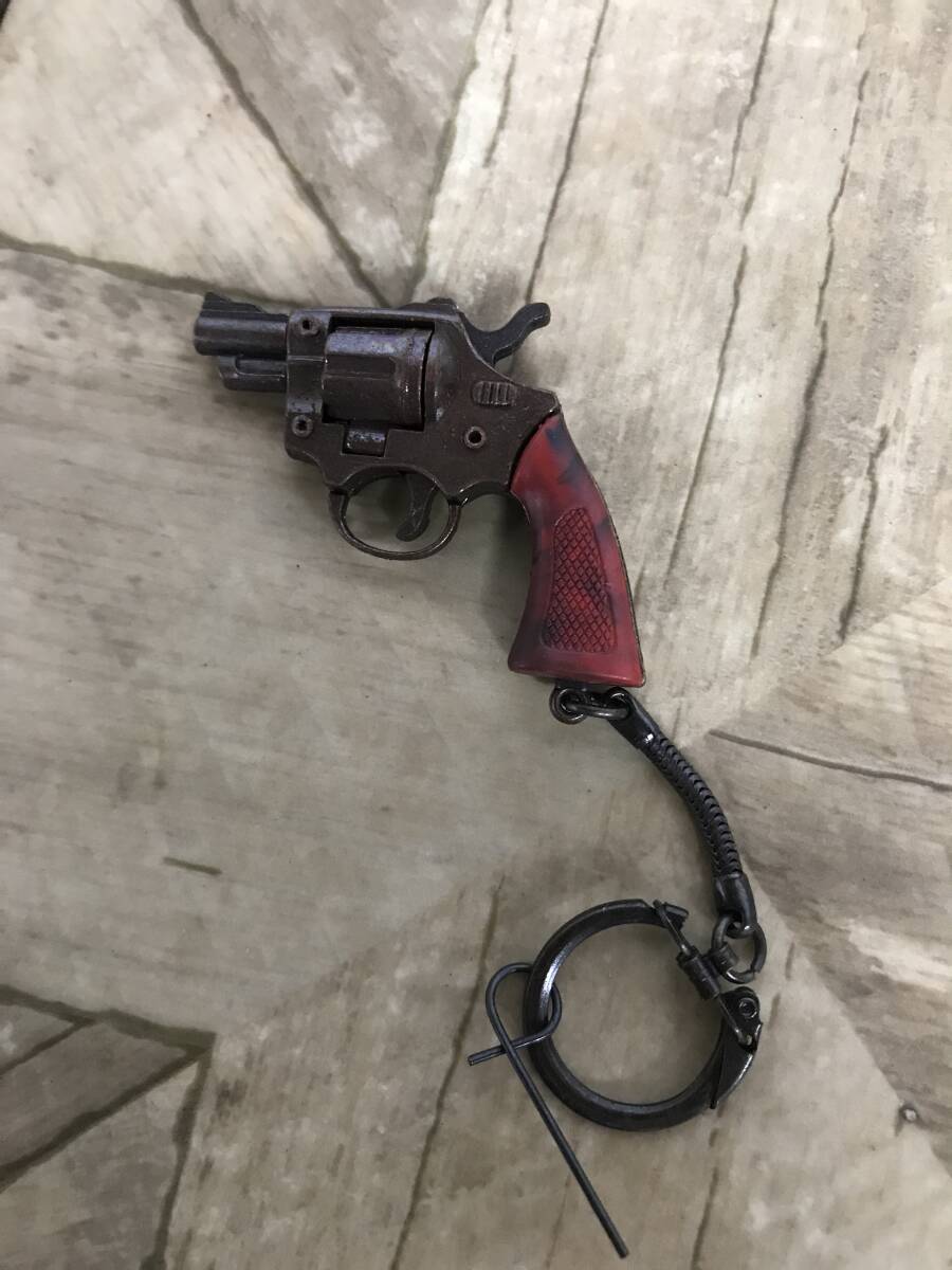 N 雑貨1】昭和レトロ！ 拳銃 ピストル 火薬銃 リボルバー