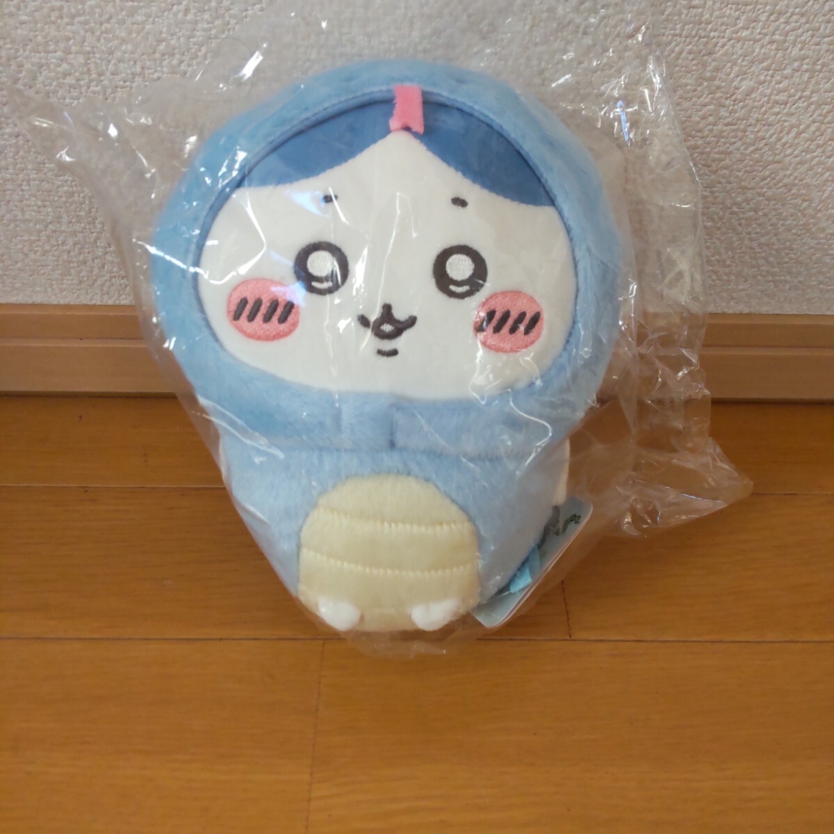 ちいかわ ハッピーバッグ 2025 干支ぬいぐるみS ハチワレ 巳年新品未開封です。