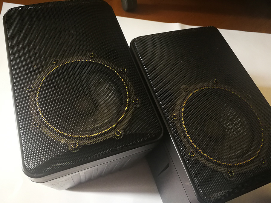 在庫限り】 KENWOOD スピーカー（中古）L／R MODEL 70W OHMS 8