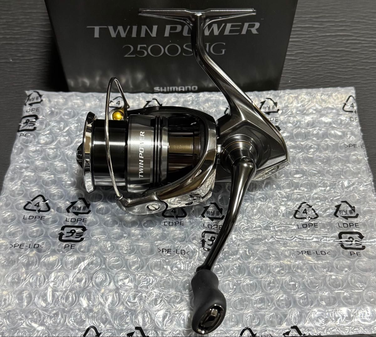 24 ツインパワー 2500SHG 未使用|Yahoo!フリマ(旧PayPayフリマ) 24 ツインパワー 2500SHG 未使用|Yahoo!フリマ(旧PayPayフリマ)