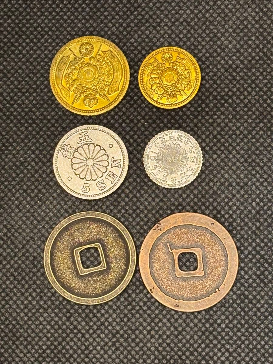 旧五圓金貨【明治十三年銘】旧ニ圓金貨【明治九年銘】 八咫烏10 旧五圓金貨【明治十三年銘】旧ニ圓金貨【明治九年銘】 八咫烏10