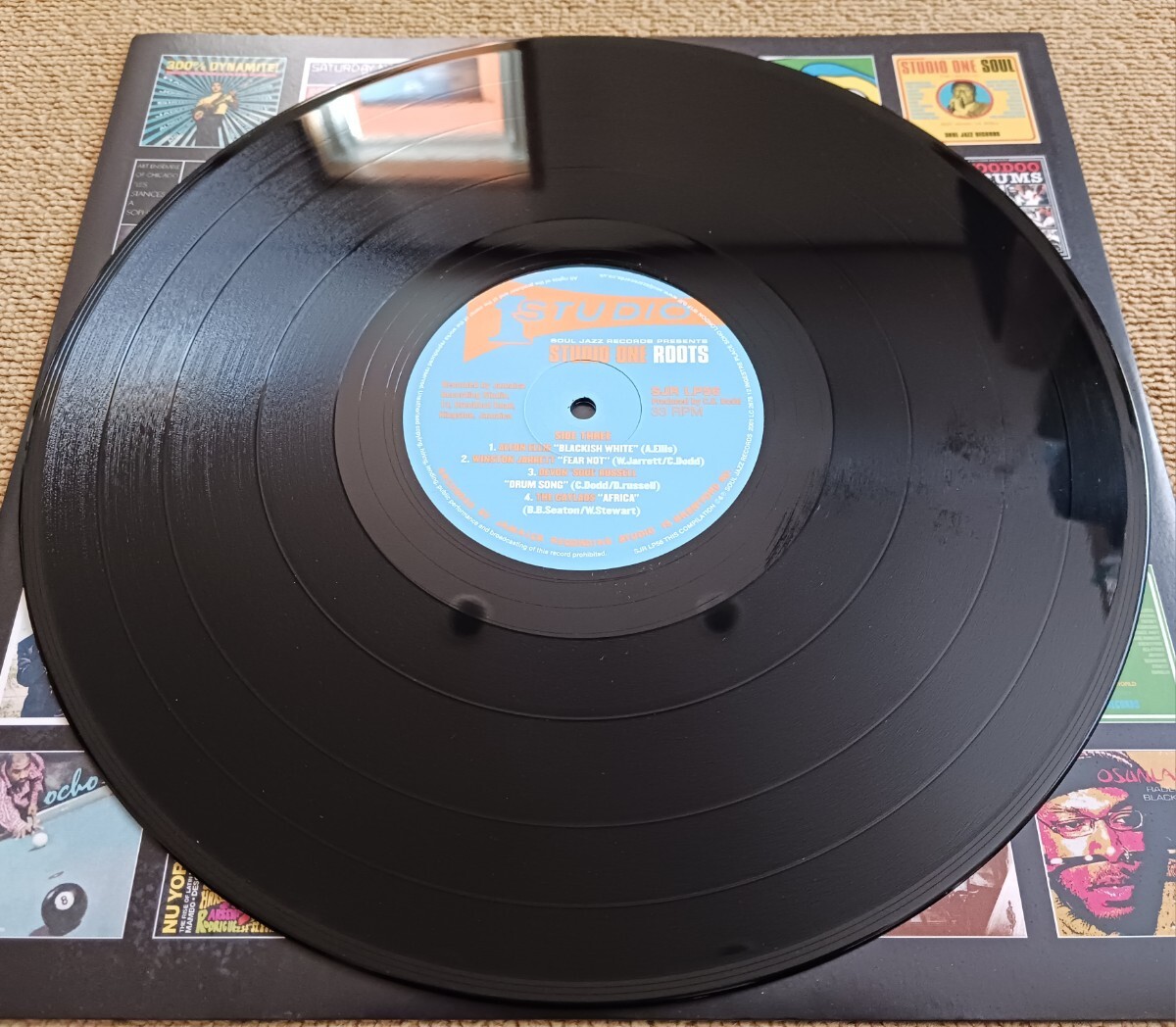 STUDIO ONE ROOTS』SOUL JAZZ RECORDS / SJR LP56 / 輸入盤2枚組LPレコード / ALTON ELLIS / DEVON RUSSELL / CORNELL CAMPBELL(レゲエ)|売買されたオークション情報、Yahoo!オークション(旧ヤフオク!) の商品情報をアーカイブ公開 - オークファン(aucfan.com) STUDIO ONE ROOTS』SOUL JAZZ RECORDS / SJR LP56 / 輸入盤2枚組LPレコード / ALTON ELLIS / DEVON RUSSELL / CORNELL CAMPBELL(レゲエ)|売買されたオークション情報、Yahoo!オークション(旧ヤフオク!) の商品情報をアーカイブ公開 - オークファン(aucfan.com)