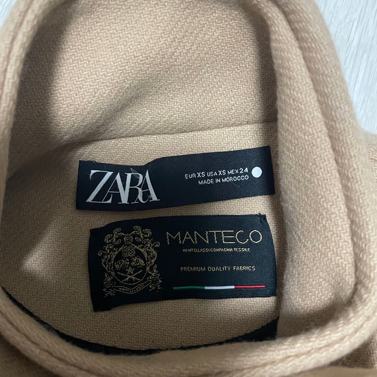 ZARA ナポレオンコート ダブルブレスト ピーコート ザラ 美品 金 ZARA ナポレオンコート ダブルブレスト ピーコート ザラ 美品 金