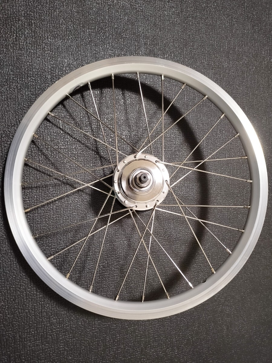 美品】BROMPTON ブロンプトン リアホイール 6速化(内装3速 美品】BROMPTON ブロンプトン リアホイール 6速化(内装3速