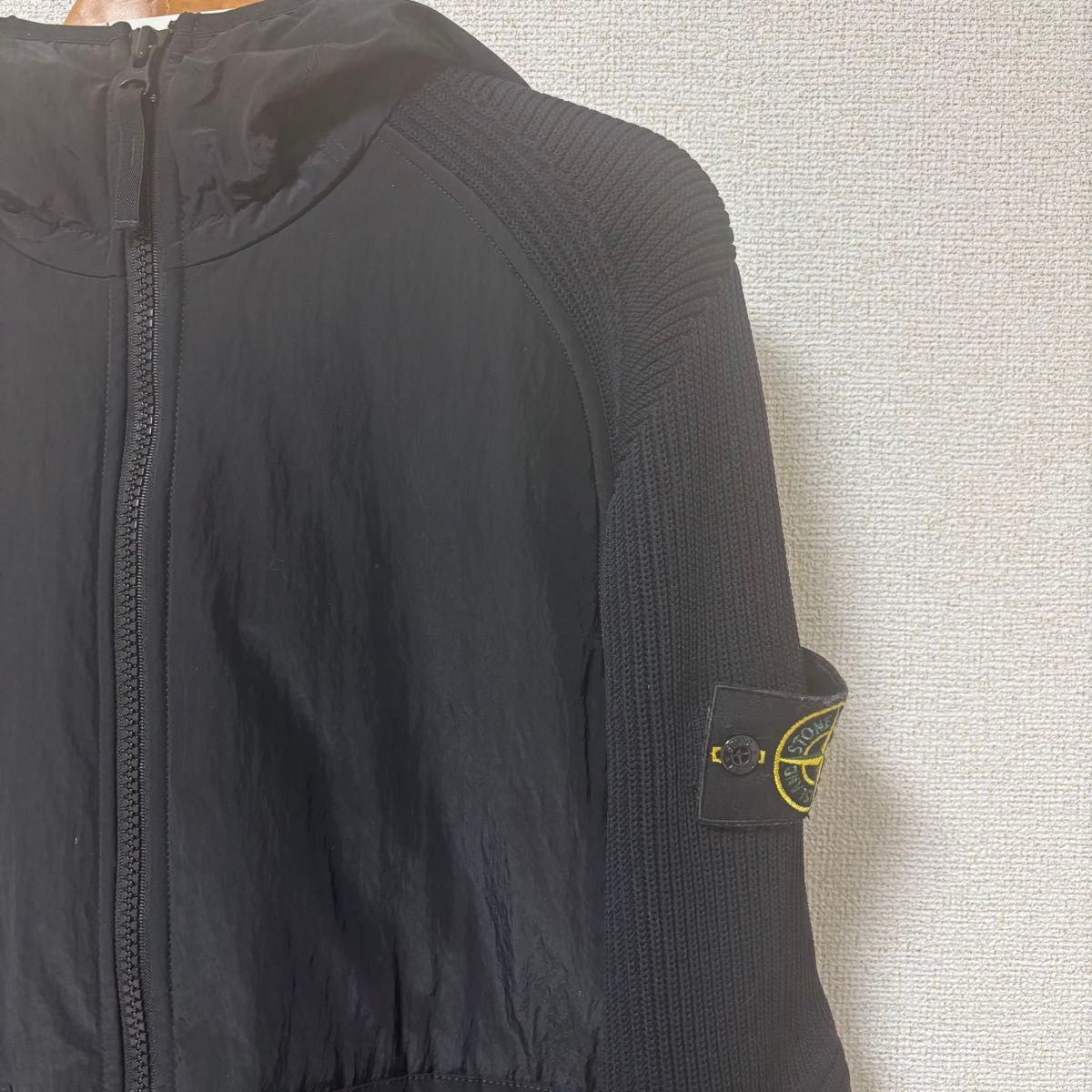 最終値下げ STONE ISLAND ストーンアイランド ナイロン 切替 最終値下げ STONE ISLAND ストーンアイランド ナイロン 切替