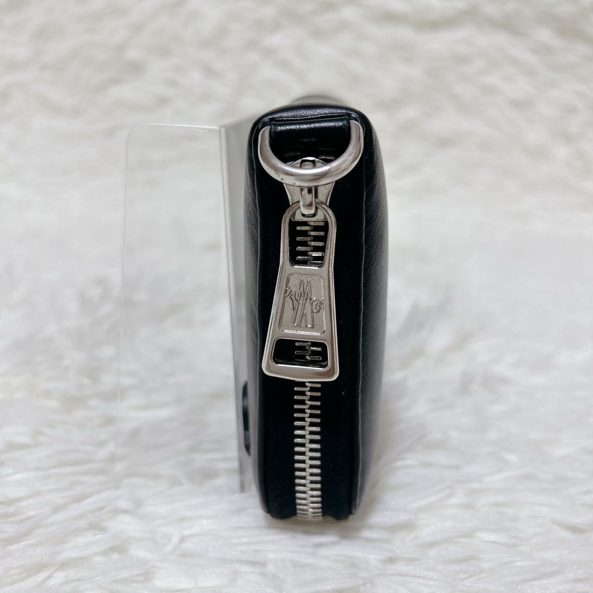 MONCLER モンクレール 長財布 希少 ストラップ付き ウォレット MONCLER モンクレール 長財布 希少 ストラップ付き ウォレット