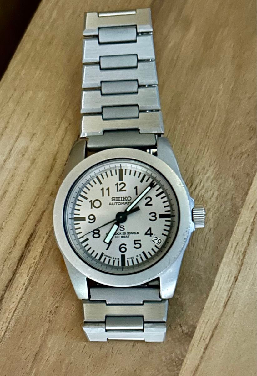 希少 SEIKO SUS 4s15-7020 メカサス 赤サス シルバー 自動巻き 希少 SEIKO SUS 4s15-7020 メカサス 赤サス シルバー 自動巻き