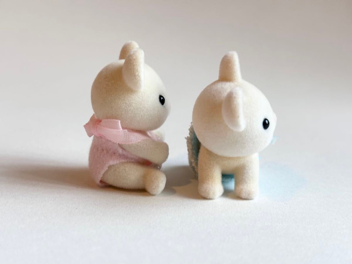 シルバニアファミリー 海外版 シロネズミのふたごちゃん シルバニアファミリー 海外版 シロネズミのふたごちゃん