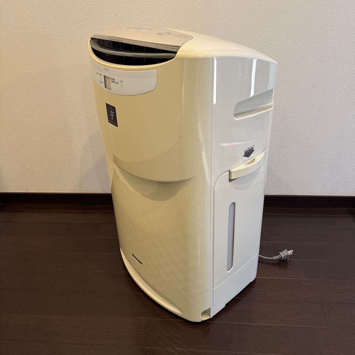 SHARP】加湿空気清浄機 プラズマクラスター KI-AX70 (21疊用 SHARP】加湿空気清浄機 プラズマクラスター KI-AX70 (21疊用
