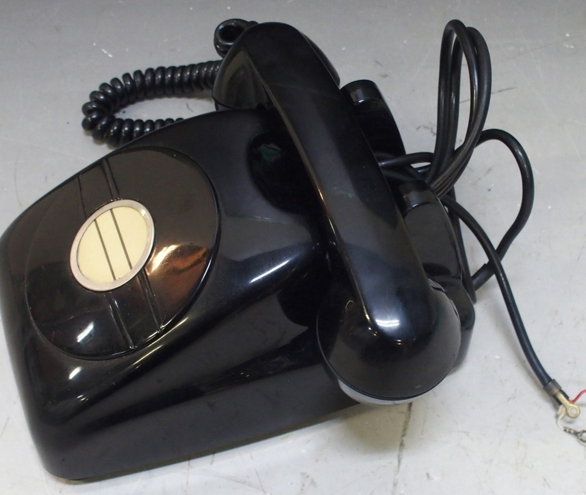 新着・昭和レトロ 　黒電話　 650-C 日本電信電話公社　お宝　コレクション品_画像2