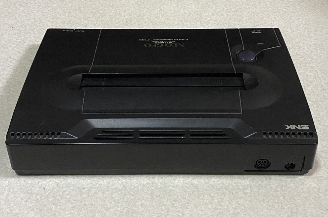 SNK ネオジオ NEO・GEO MAX330 MEGA PRO-GEAR SPEC 本体+ SNK ネオジオ NEO・GEO MAX330 MEGA PRO-GEAR SPEC 本体+