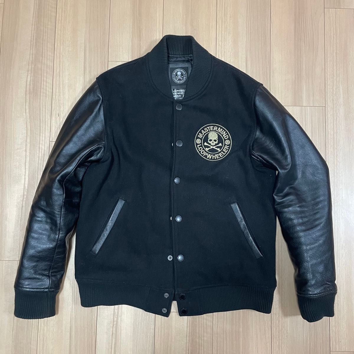 Mastermind × Loopwheeler × STUSSY コラボ スタジャン Mastermind × Loopwheeler × STUSSY コラボ スタジャン
