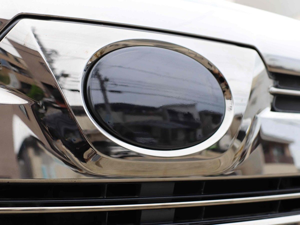 Tint+カット済 ヴェルファイア 30 前期 エンブレム スモーク Tint+カット済 ヴェルファイア 30 前期 エンブレム スモーク