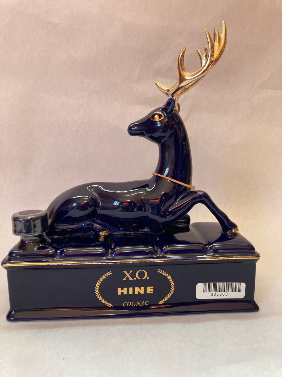 HINE XO COGNAC 鹿ボトル古酒 陶器 ブランデー コニャック HINE XO COGNAC 鹿ボトル古酒 陶器 ブランデー コニャック