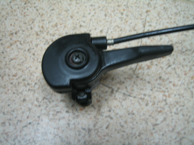 ジャンク品・ロビンEC020G草刈機用エンジン・刈払機・農機 ジャンク品・ロビンEC020G草刈機用エンジン・刈払機・農機