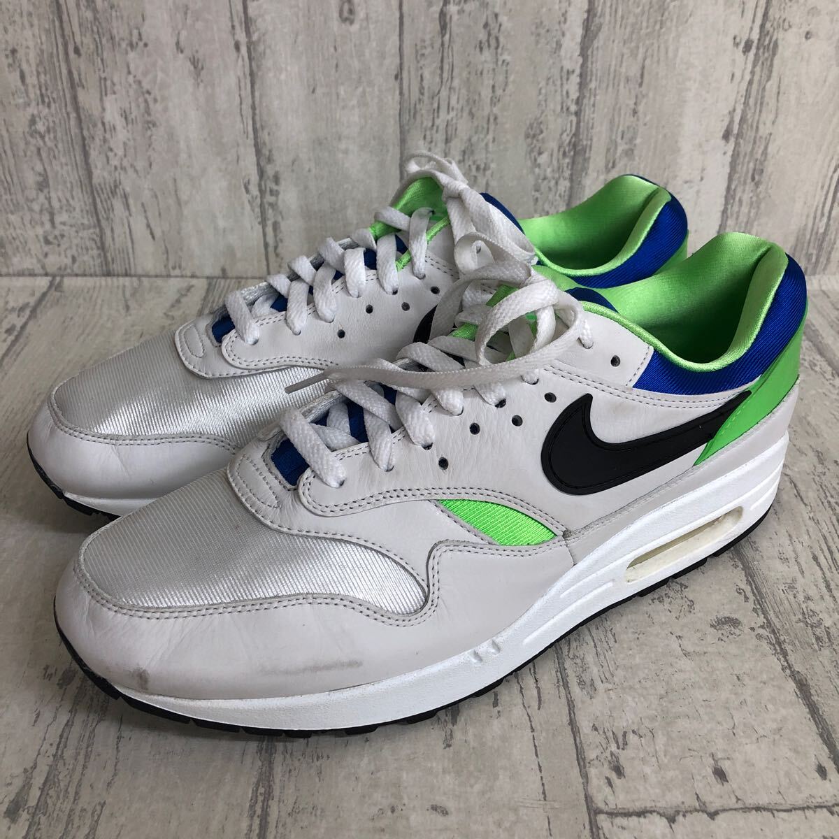 AIR MAX 1 DNA CH.1 AR3863-100 (ホワイト/ブラック/ロイヤルブルー)