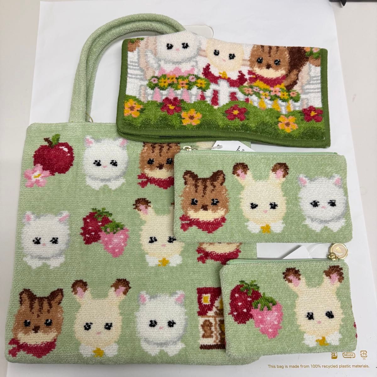 新品未使用 FEILER フェイラー シルバニア コラボ バッグ 新品未使用 FEILER フェイラー シルバニア コラボ バッグ