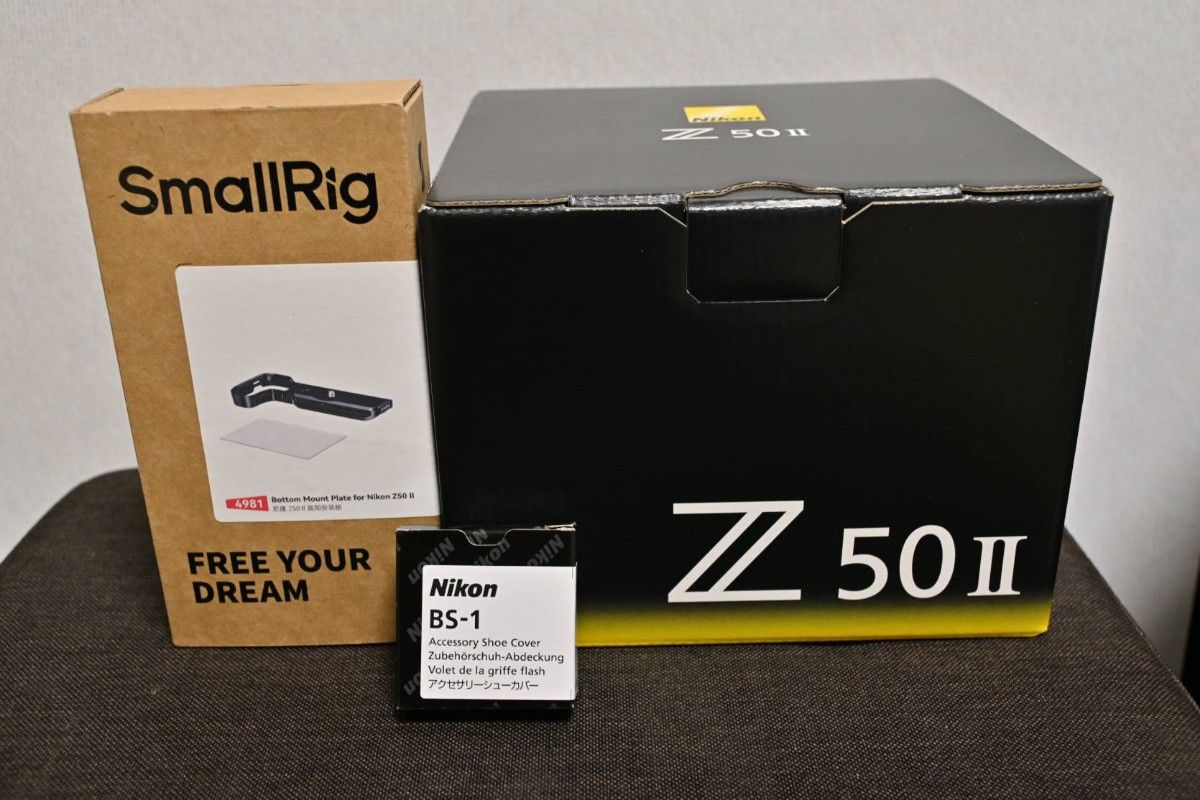 新品未開封 ニコン Z50II ボディ + Smallrigベースプレート+BS 新品未開封 ニコン Z50II ボディ + Smallrigベースプレート+BS