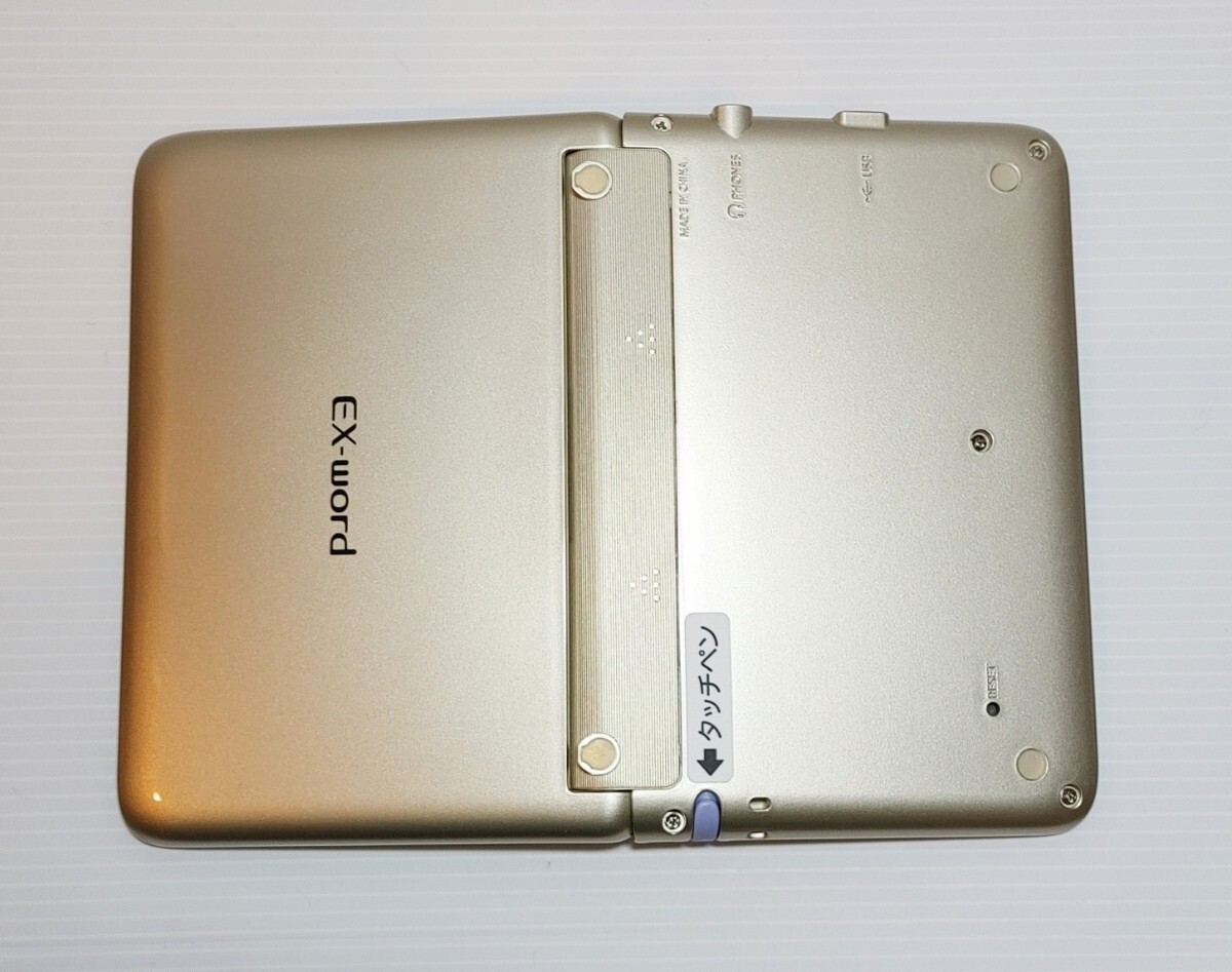 新品同様*ココチモ シニア向け電子辞書 XD-SG6870 付属品セット 新品同様*ココチモ シニア向け電子辞書 XD-SG6870 付属品セット