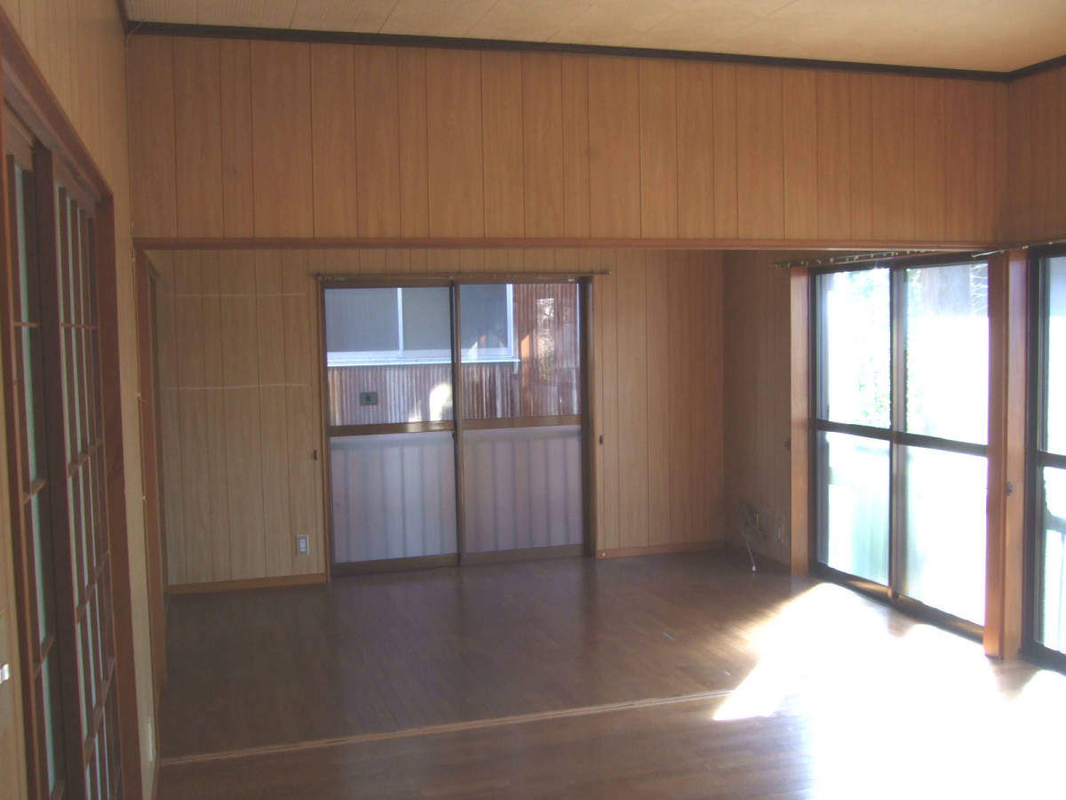  business use possible lease one . house old Japanese-style house detached house * Shizuoka prefecture . river city . house 8DK store attaching * eat and drink shop office work place rental pet possible rice field . warehouse quiet .