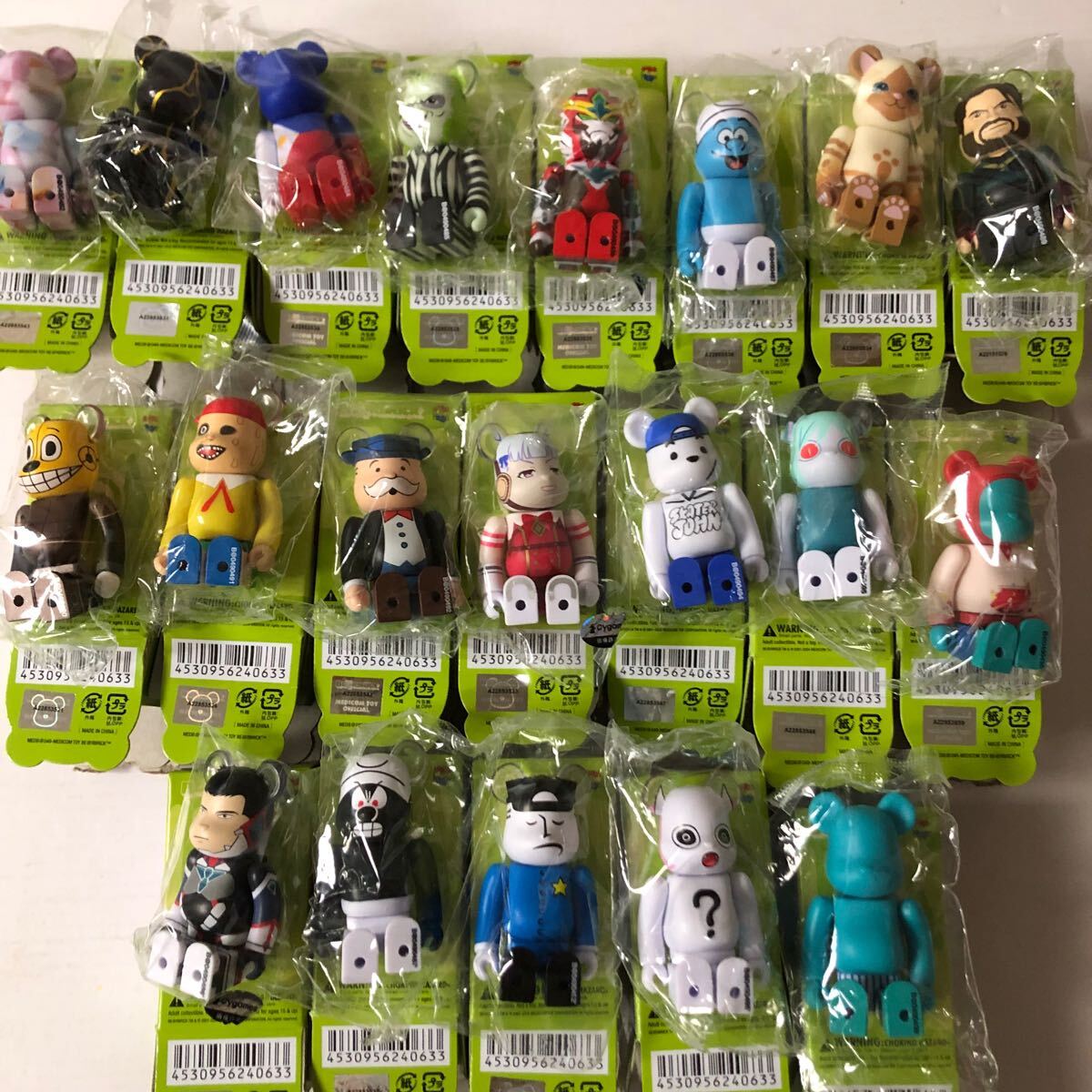 激レア セミコンプ ベアブリック シリーズ49 ノーマル8種+ 激レア セミコンプ ベアブリック シリーズ49 ノーマル8種+