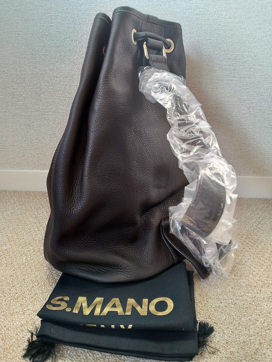 未使用 S MANO DRAWSTRING BAG LARGE 巾着型バッグ大 エスマーノ 未使用 S MANO DRAWSTRING BAG LARGE 巾着型バッグ大 エスマーノ