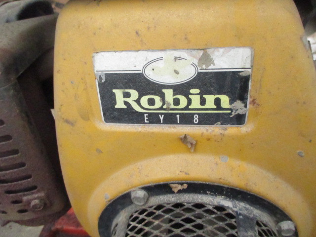  Makita generator G2000 +ROBIN BY18