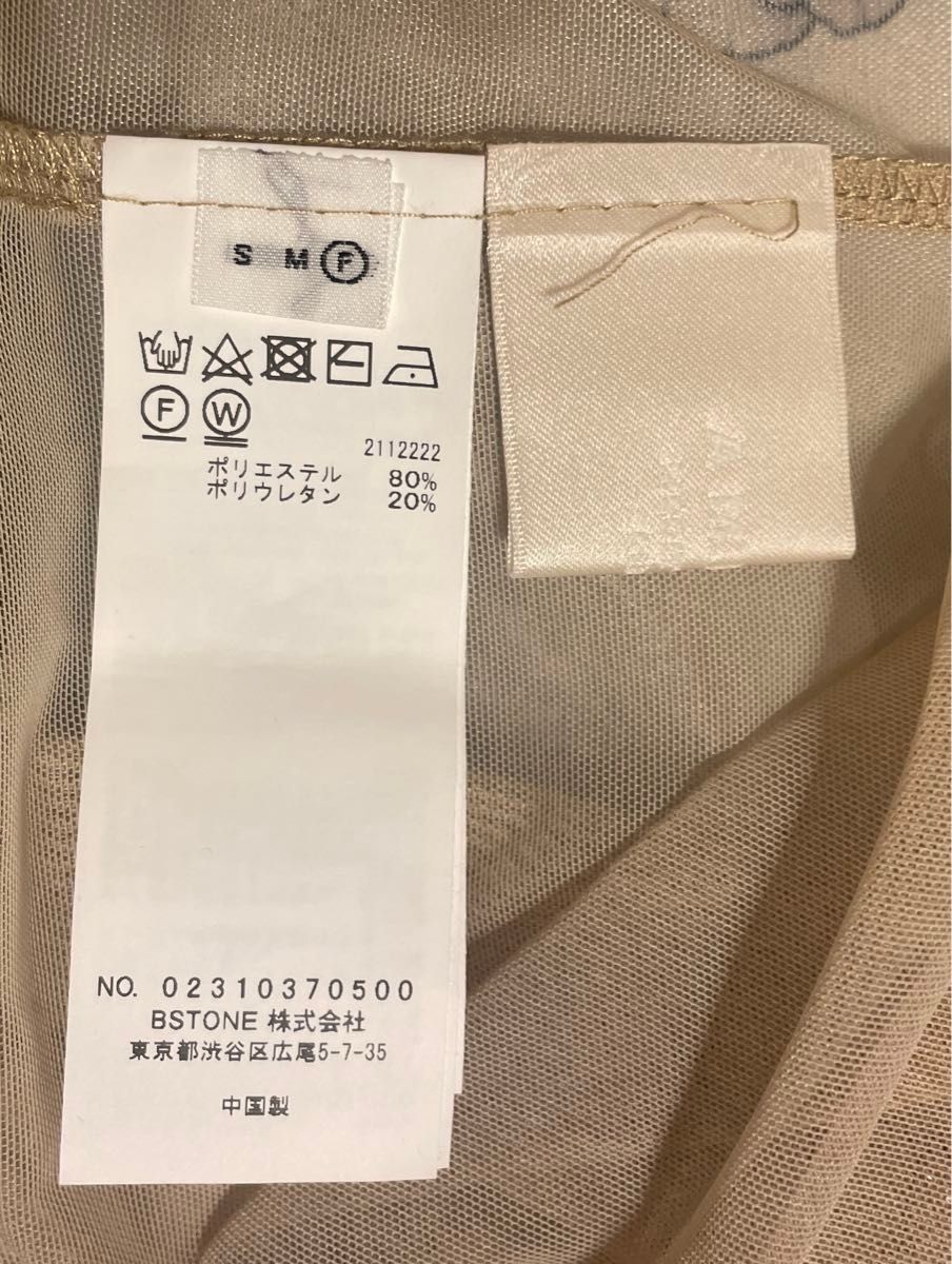 アメリ MEDI FLOWER TATTOO SHEER TOP タトゥートップス アメリ MEDI FLOWER TATTOO SHEER TOP タトゥートップス