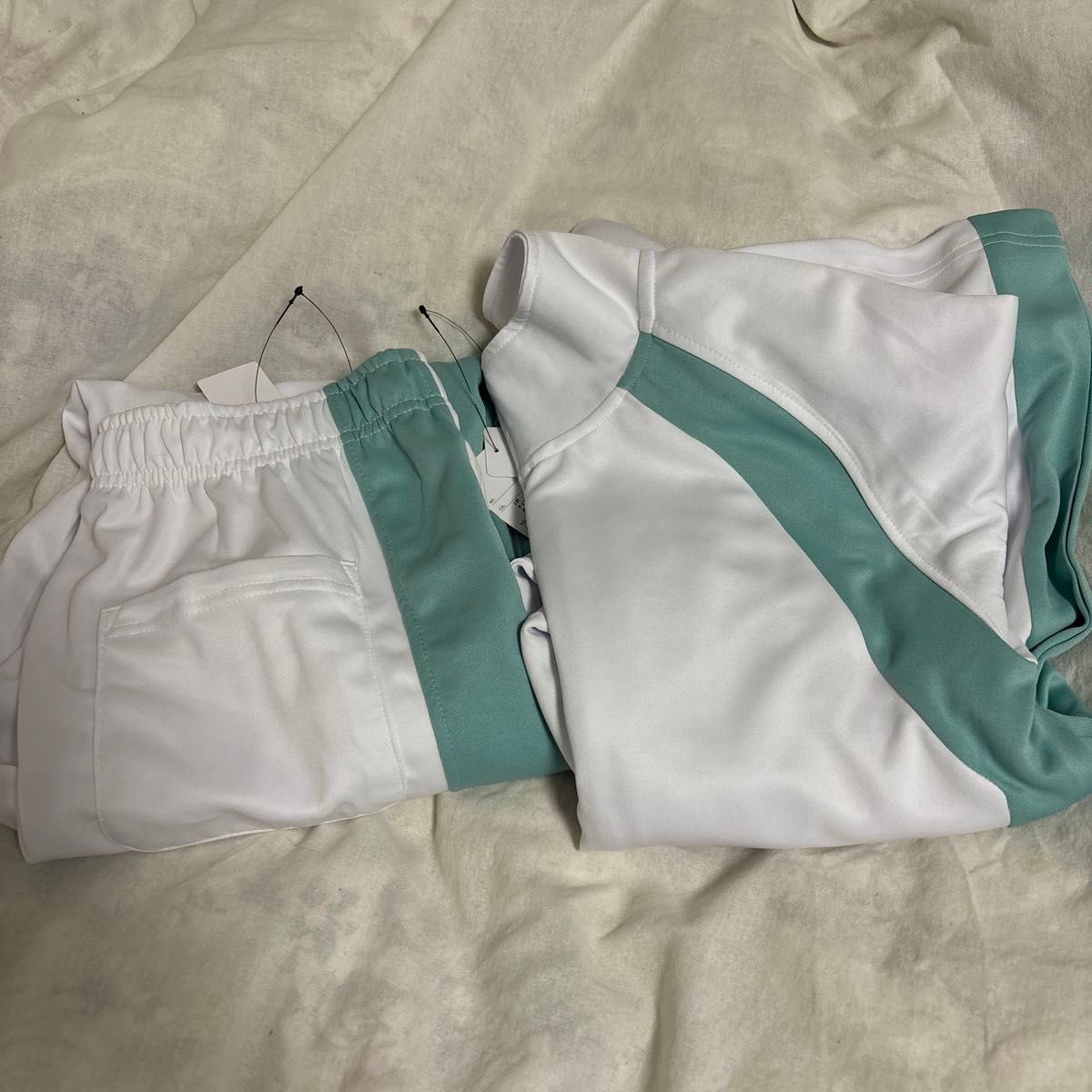 ハイキューしまむらコラボ青葉城西のジャージです|Yahoo!フリマ ハイキューしまむらコラボ青葉城西のジャージです|Yahoo!フリマ