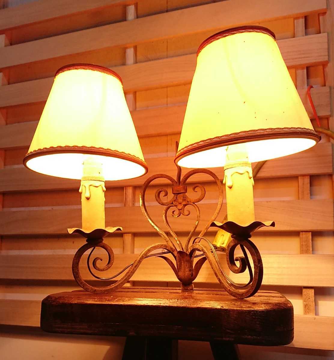 フランスアンティーク ウォールランプ ハート型 壁付け 照明 笠付き キャンドル ランプ 蝋燭 2灯 カフェ インテリア 各種加工可能 E2