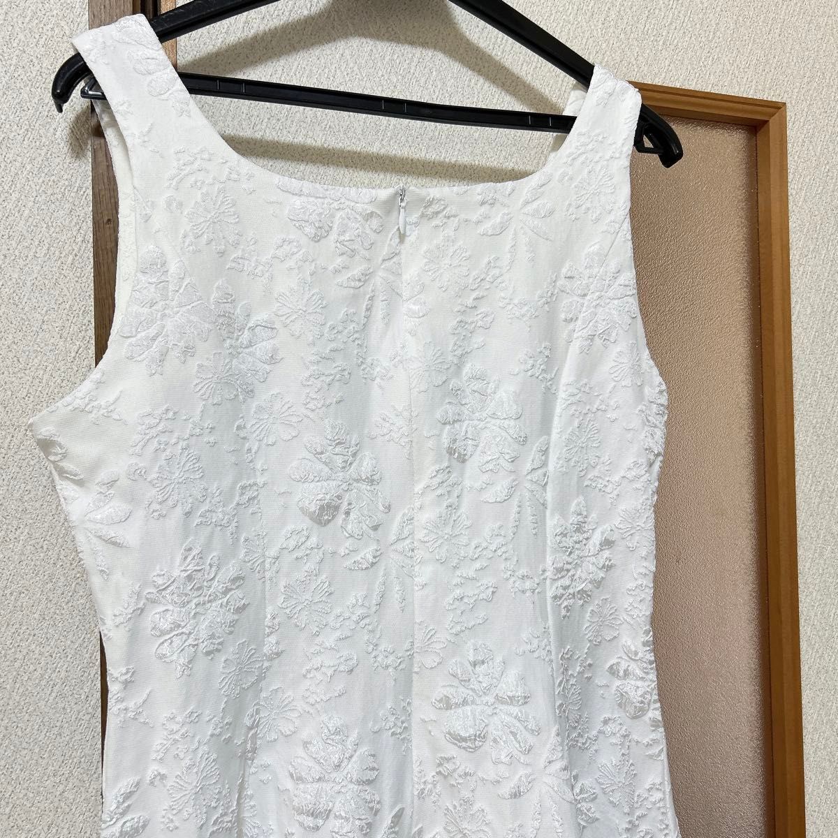 SHEIN シーイン 花柄ジャガード ワンピース ホワイト 白|Yahoo SHEIN シーイン 花柄ジャガード ワンピース ホワイト 白|Yahoo