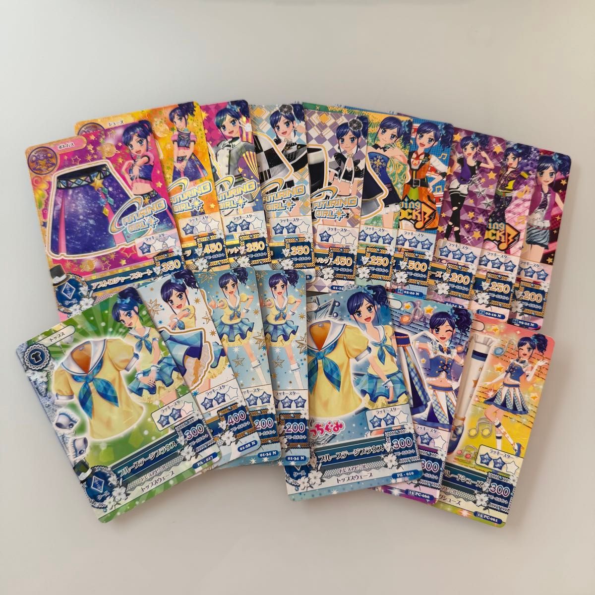 アイカツ アイカツカード 霧矢あおい 17枚 ブルーステージ ハイ アイカツ アイカツカード 霧矢あおい 17枚 ブルーステージ ハイ