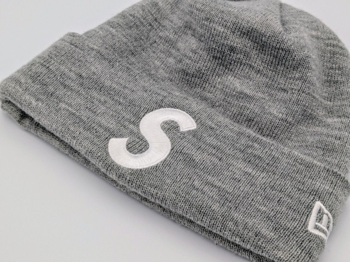 Supreme - Supreme シュプリーム NEW ERA Sロゴ ニット ビーニー(S Logo Beanie) ヘザーグレー 帽子  ニットキャップ【レディース】【中古】の通販 by ブランド古着のBEEGLE by BooBee ラクマ店｜シュプリームならラクマ