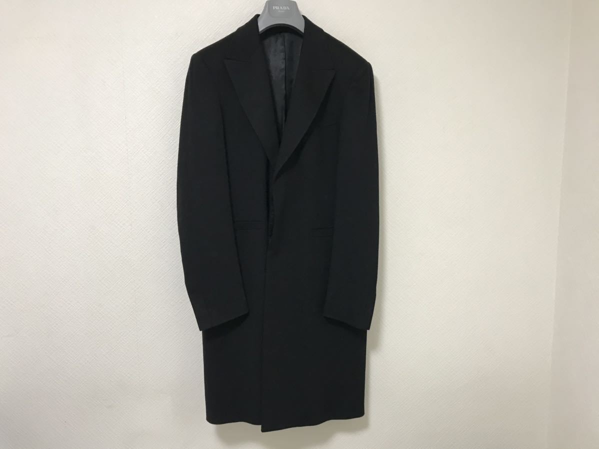 極美品本物プラダPRADA高級キャメルウール2Bロングチェスター 極美品本物プラダPRADA高級キャメルウール2Bロングチェスター