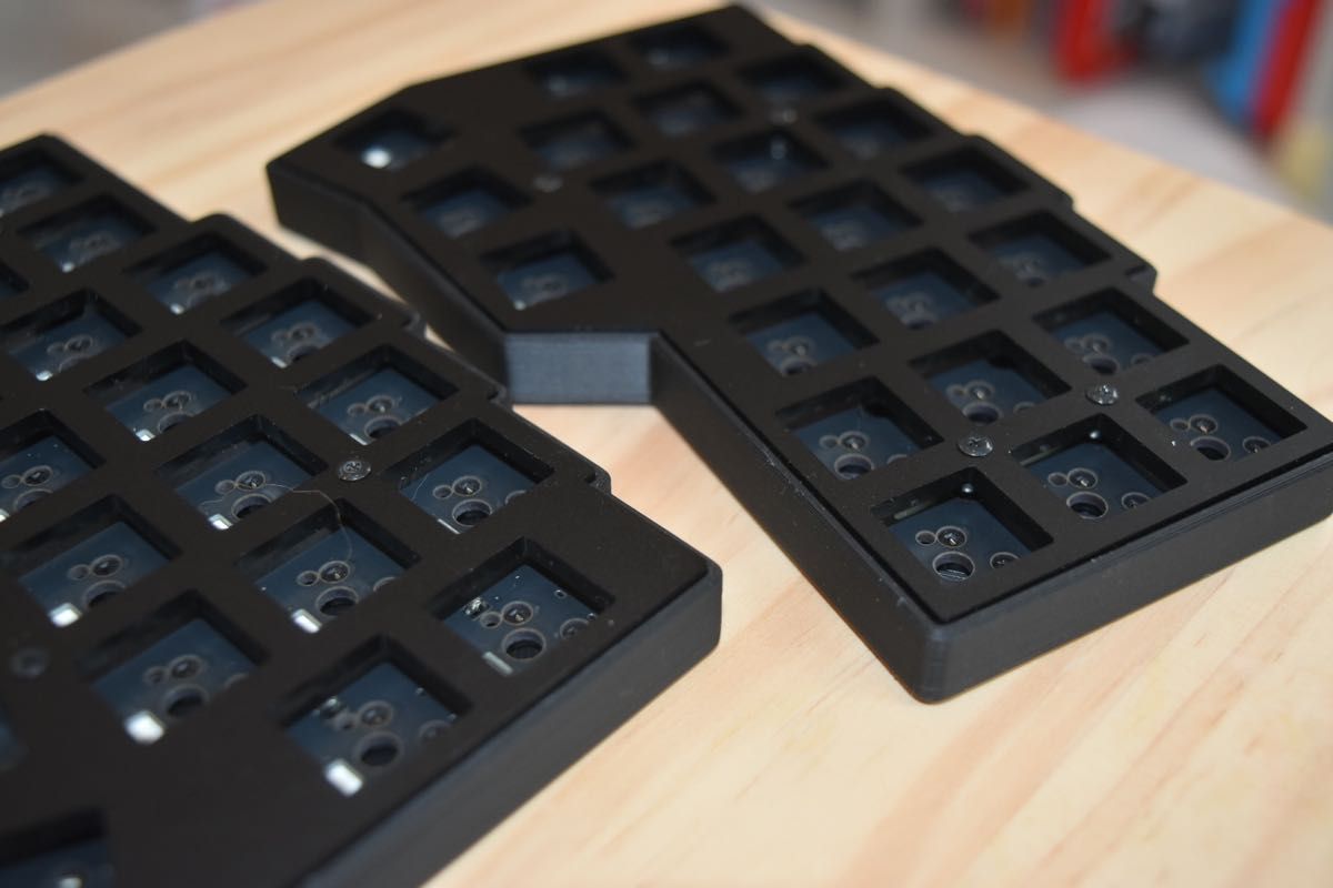 新品】corne v4 cherry 完成品マットブラック|Yahoo!フリマ(旧 新品】corne v4 cherry 完成品マットブラック|Yahoo!フリマ(旧