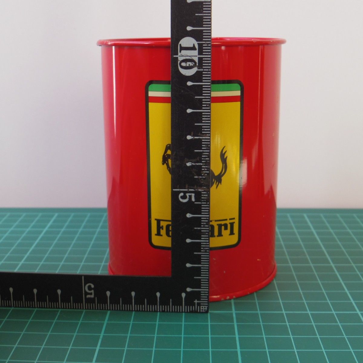 Ferrari フェラーリ 缶 レトロ アンティーク ビンテージ 70s 80s Ferrari フェラーリ 缶 レトロ アンティーク ビンテージ 70s 80s