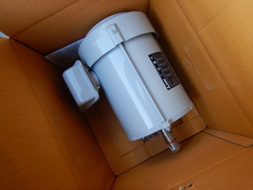 即決税0円未使用品三菱三相モートルSF-PR1.5kw 4P 200V 三相 即決税0円未使用品三菱三相モートルSF-PR1.5kw 4P 200V 三相