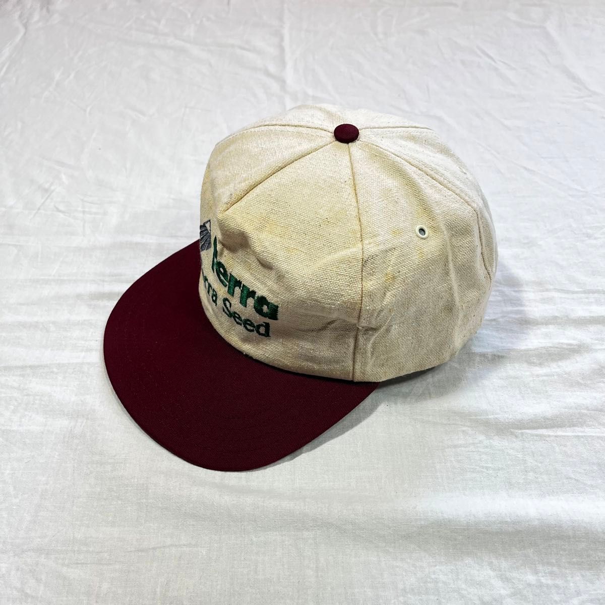 80s90s USA製 vintage OLD cap 海外企業 生成り 白 スナップ 80s90s USA製 vintage OLD cap 海外企業 生成り 白 スナップ