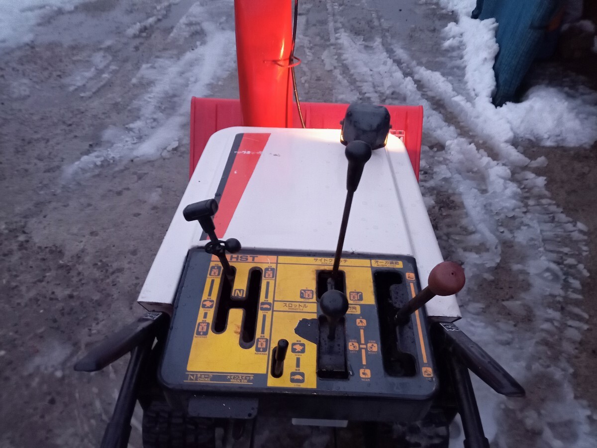 Yahoo!オークション - クボタ フジイ 除雪機 K9010C セル付き Yahoo!オークション - クボタ フジイ 除雪機 K9010C セル付き