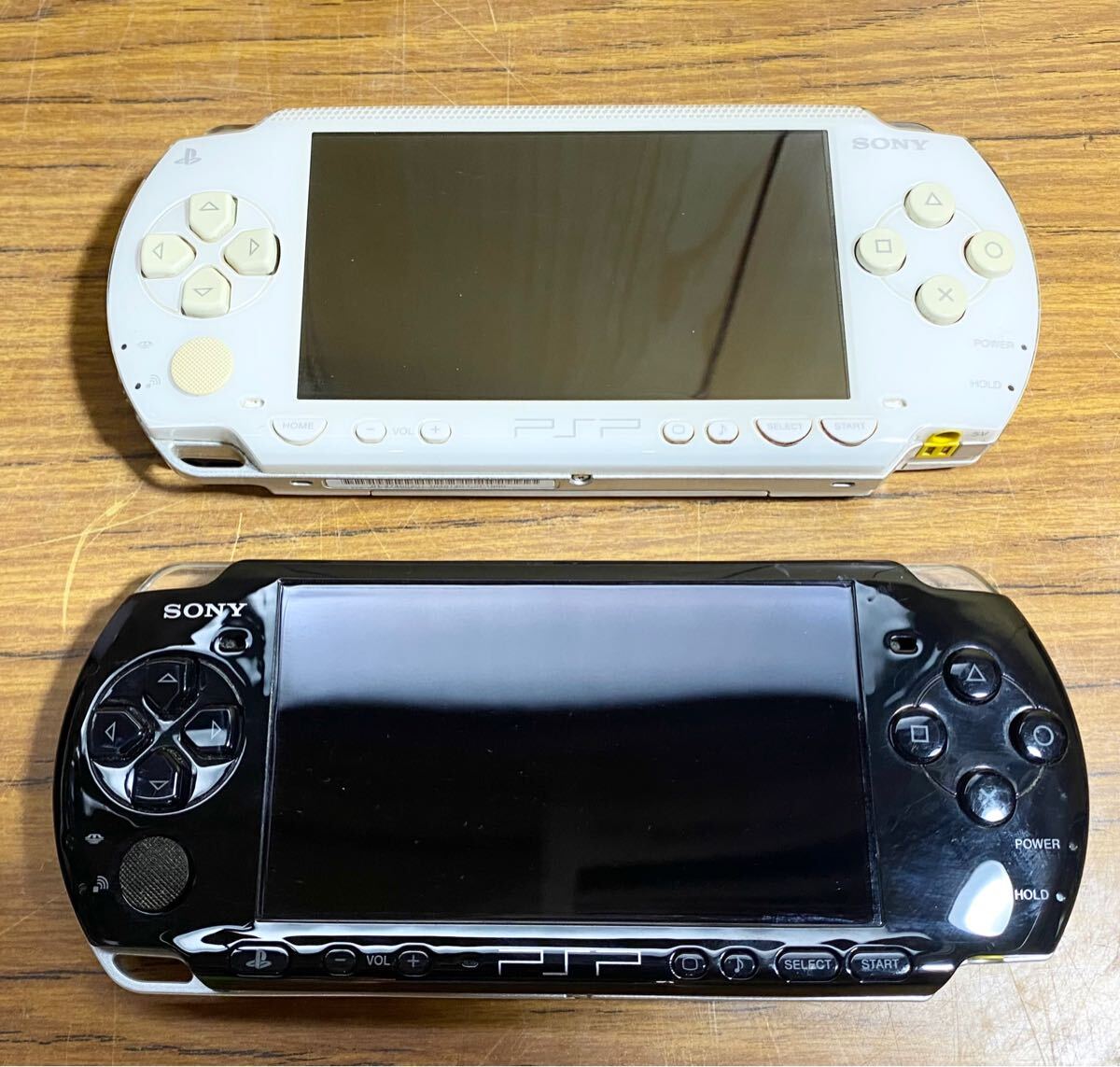 PSP-1000 プレイステーション・ポータブル 本体 すぐ遊べる PSP-1000 プレイステーション・ポータブル 本体 すぐ遊べる
