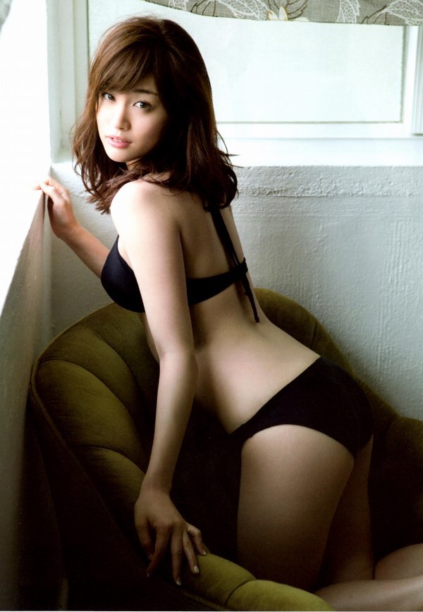 新井恵理那 ファースト写真集 えりーなのために 帯あり|女性 新井恵理那 ファースト写真集 えりーなのために 帯あり|女性