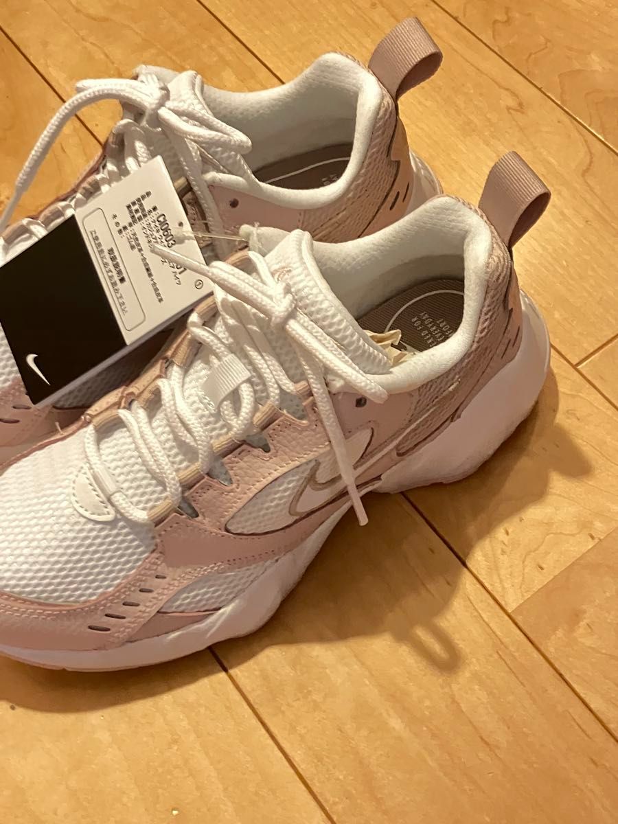 NIKE ナイキ ランニングシューズ ホワイト スニーカー エア AIRピンクくすみピンク
