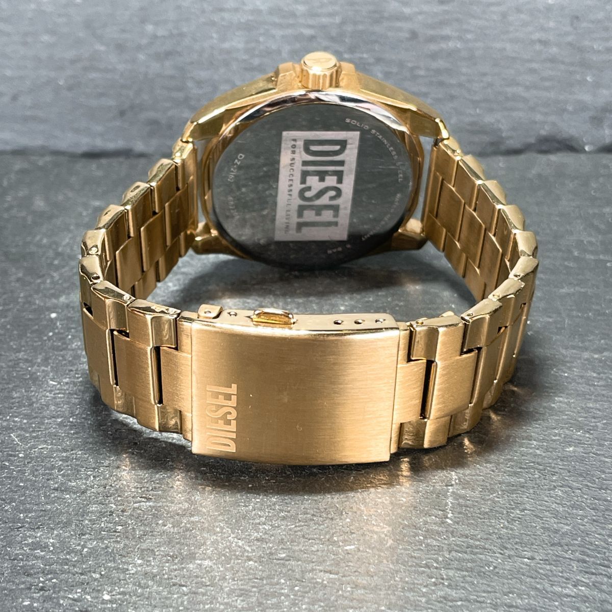 美品 DIESEL ディーゼル DZ2162 腕時計 アナログ クオーツ 3針 美品 DIESEL ディーゼル DZ2162 腕時計 アナログ クオーツ 3針