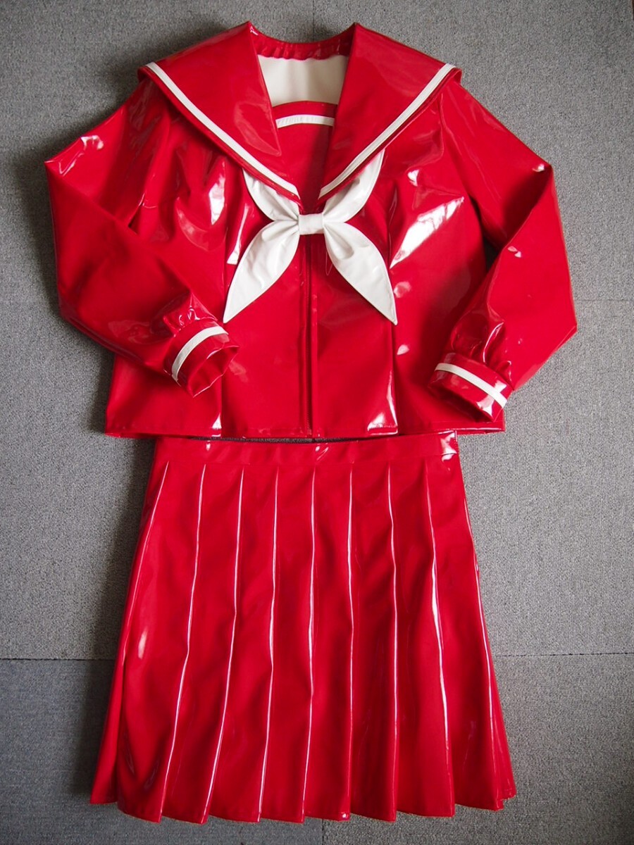 Yahoo!オークション - コスプレ衣装 光沢エナメルセーラー服 Yahoo!オークション - コスプレ衣装 光沢エナメルセーラー服