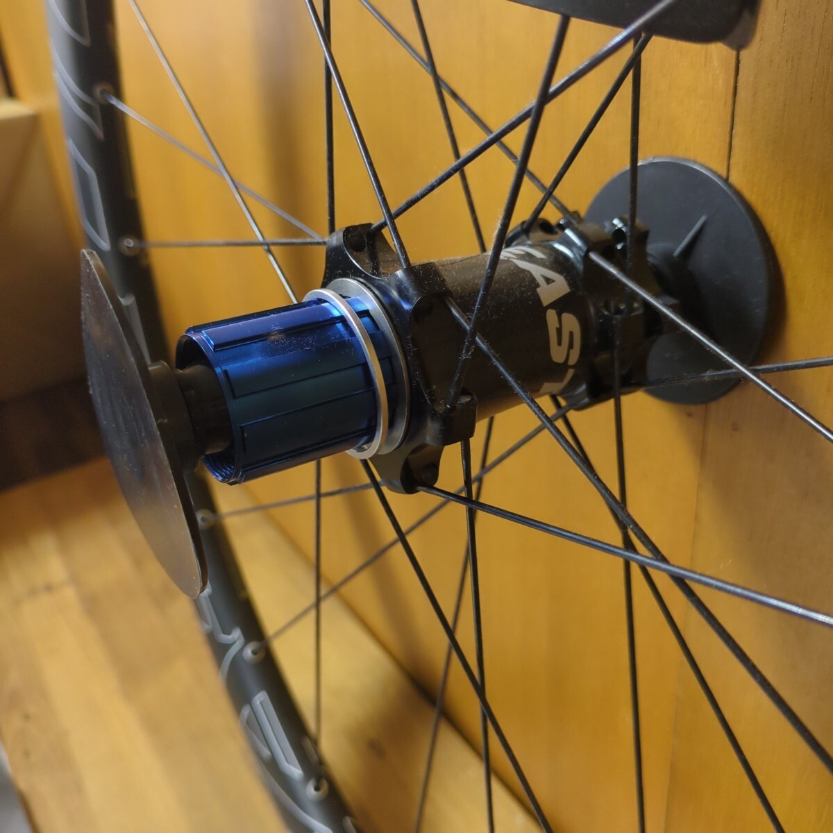 Yahoo!オークション - 未使用 EASTON EC90 SL DISC WHEELS Yahoo!オークション - 未使用 EASTON EC90 SL DISC WHEELS