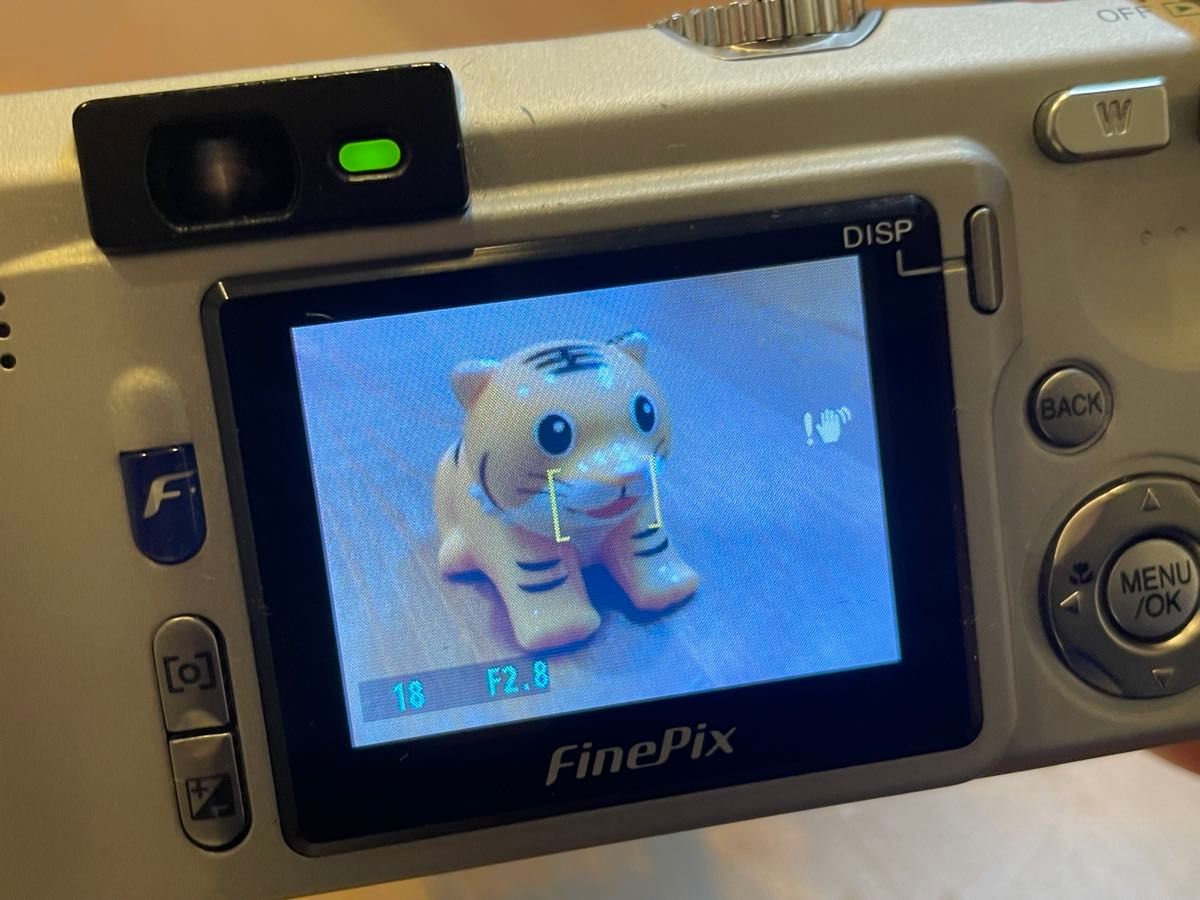作例あり 富士フィルム FinePix F700 デジカメ 正常動作品 作例あり 富士フィルム FinePix F700 デジカメ 正常動作品