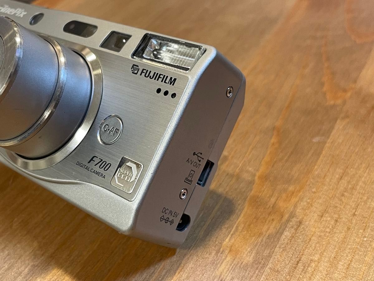 作例あり 富士フィルム FinePix F700 デジカメ 正常動作品 作例あり 富士フィルム FinePix F700 デジカメ 正常動作品