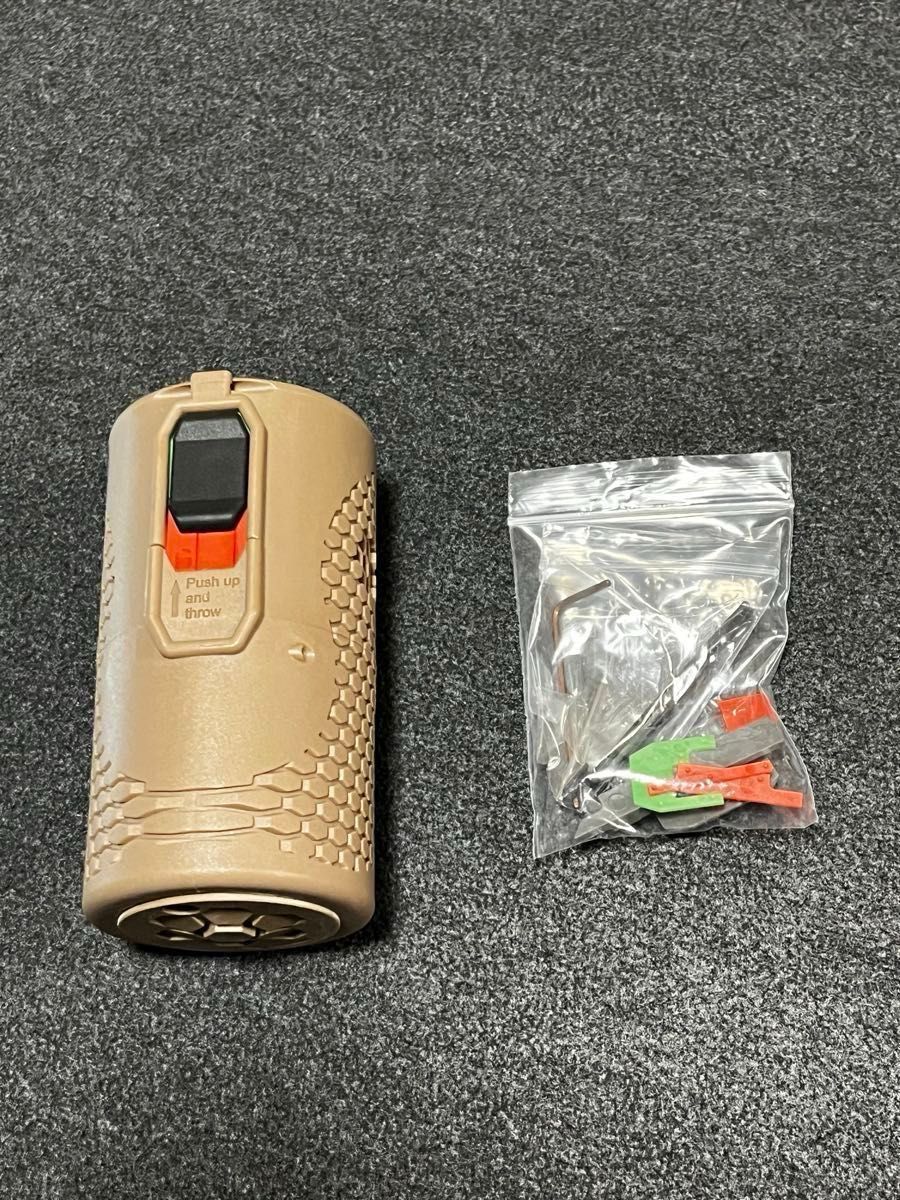 Begadi スプリンググレネード Airsoft Spring Grenade Gen2 Tan Begadi スプリンググレネード Airsoft Spring Grenade Gen2 Tan
