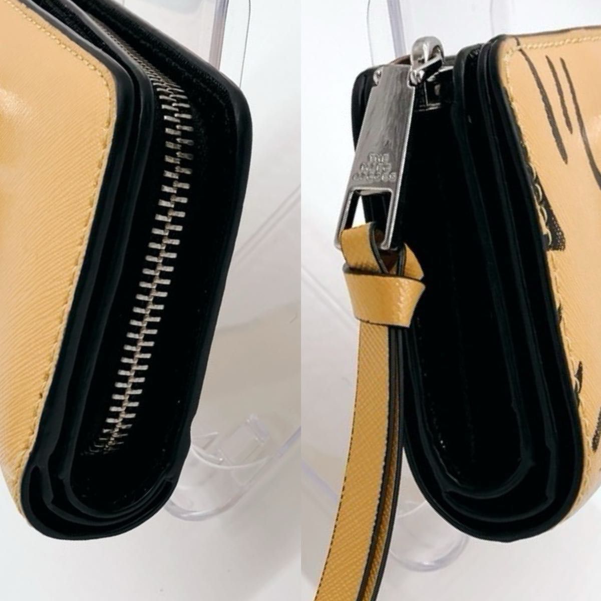 希少】【美品】MARC JACOBS マークジェイコブス 二つ折り財布 希少】【美品】MARC JACOBS マークジェイコブス 二つ折り財布
